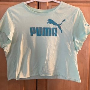 PUMA cropped light green T-shirt ladies M